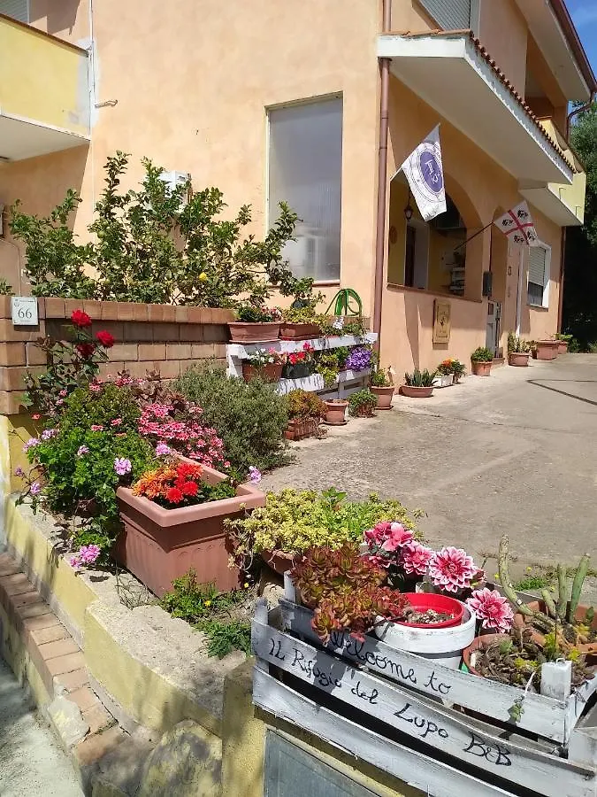 B&B Il Rifugio Del Lupo - E6721 Paringianu